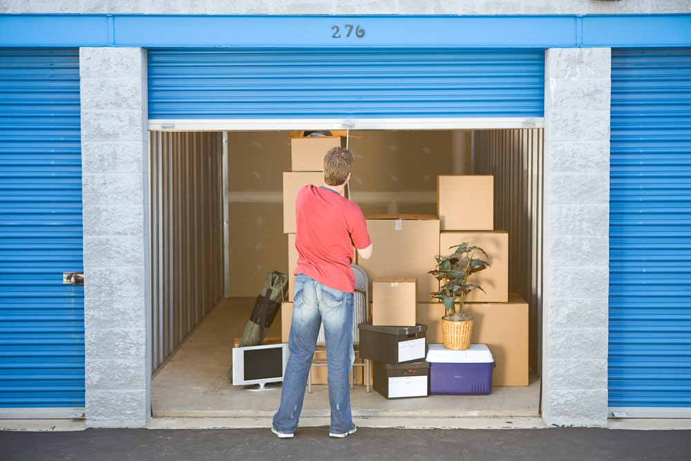 Low Rent, High Anxiety: A Guide to Storing Your Valuable Items When Moving to a New Apartment
